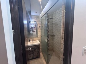 Bathroom in 3 BHK Apartment at Sector 7 Dwarka – for Rent