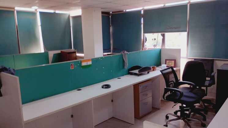 Team Area, ithums-62 Commercial Office Space in IT/SEZ 800 Sq.Ft. In Sector 62 Noida 9391354