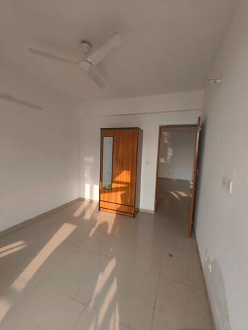 2 BHK Apartment For Rent in Adani Aangan, Sector 89a