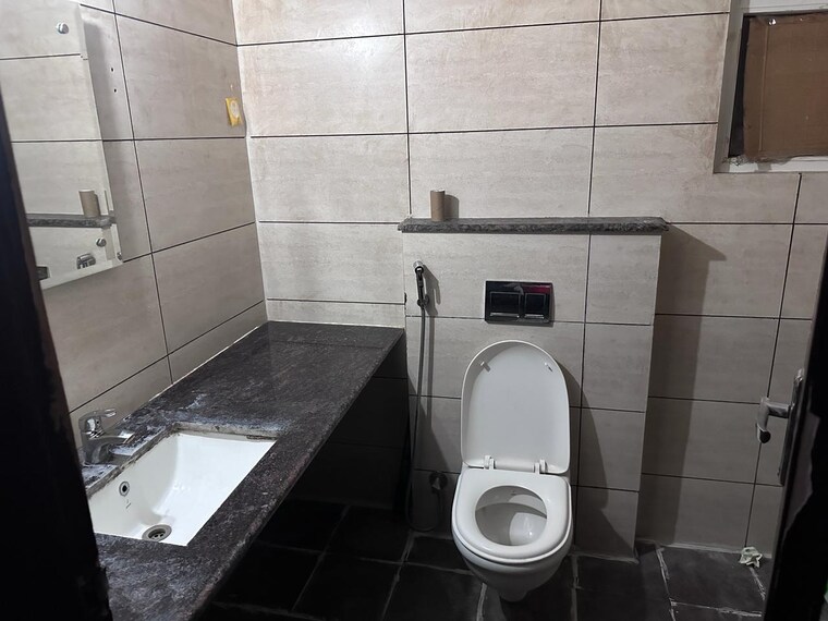 Bathroom, motia-citi-royal-business-park 3 Bedroom 1850 Sq.Ft. Apartment In Ambala Highway Zirakpur 9391375