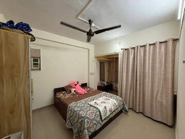 Bedroom in 2.5 BHK Apartment at Ankur CHS Andheri West, Andheri West – for Rent