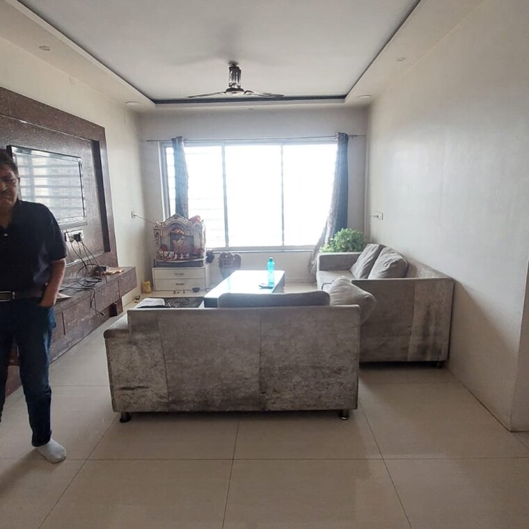 Living Room, waterfront-tropical-panache 3 Bedroom 1750 Sq.Ft. Apartment In Kasarvadavali Thane 9391402