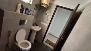 Attached Bathroom in 3 BHK Apartment at Vip Road – for Rent