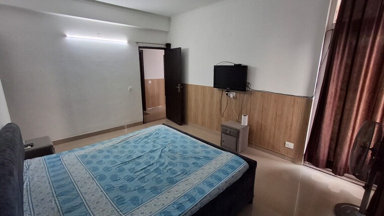 Bedroom, vip road 3 Bedroom 1800 Sq.Ft. Apartment In Vip Road Zirakpur 9391405