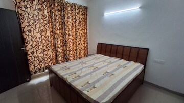 Bedroom in 3 BHK Apartment at Vip Road – for Rent