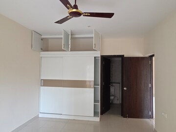 Room in 2 BHK Apartment at Jain Heights East Parade, Cv Raman Nagar – for Rent