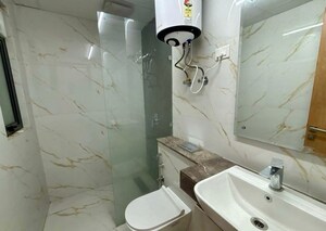 Bathroom in 3 BHK Apartment at M3M Sky City, Sector 65 – for Rent
