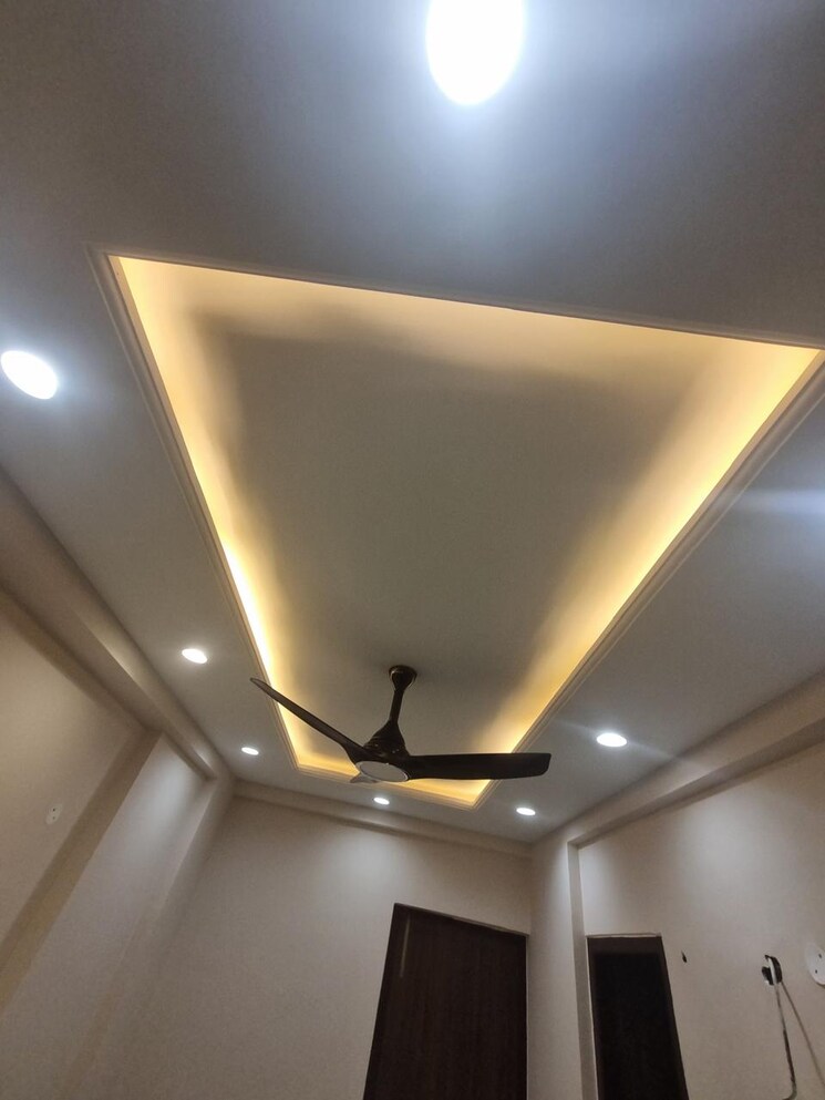 Other, vip road 2 Bedroom 1500 Sq.Ft. Apartment In Vip Road Zirakpur 9391440