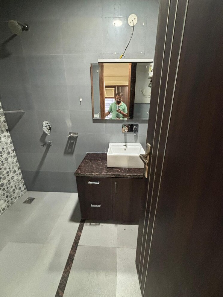 Kitchen, sector 38 2 Bedroom 1447 Sq.Ft. Builder Floor In Sector 38 Gurgaon 9391507