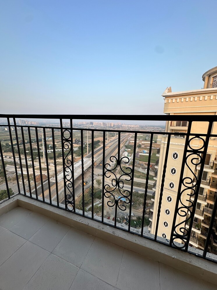 Balcony, ats-marigold 3.5 Bedroom 2150 Sq.Ft. Apartment In Sector 89a Gurgaon 9391527