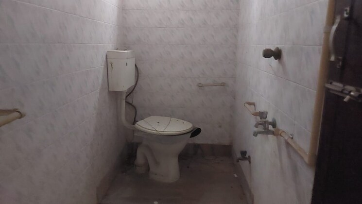 Attached Bathroom, sodepur 3 Bedroom 1190 Sq.Ft. Apartment In Sodepur Kolkata 9391520
