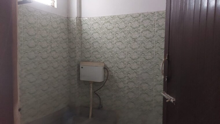 Bathroom, sodepur 3 Bedroom 1190 Sq.Ft. Apartment In Sodepur Kolkata 9391520