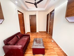 Kitchen in 1 BHK Builder Floor at Sector 38 – for Rent