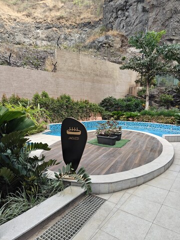 Master Bedroom in 2 BHK Apartment at Kanakia Silicon Valley, Powai – for Rent