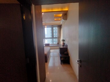  3 BHK Apartment at Oberoi Exquisite Goregaon, Goregaon East – for Rent