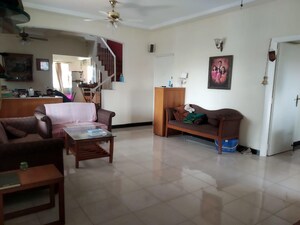 Living Room in 3 BHK Apartment at Rachana Shree Apartment, Dahanukar Colony – for Rent