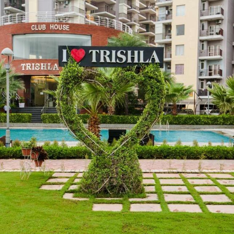 Garden, trishla-city 3 Bedroom 1750 Sq.Ft. Apartment In Patiala Road Zirakpur 9391574