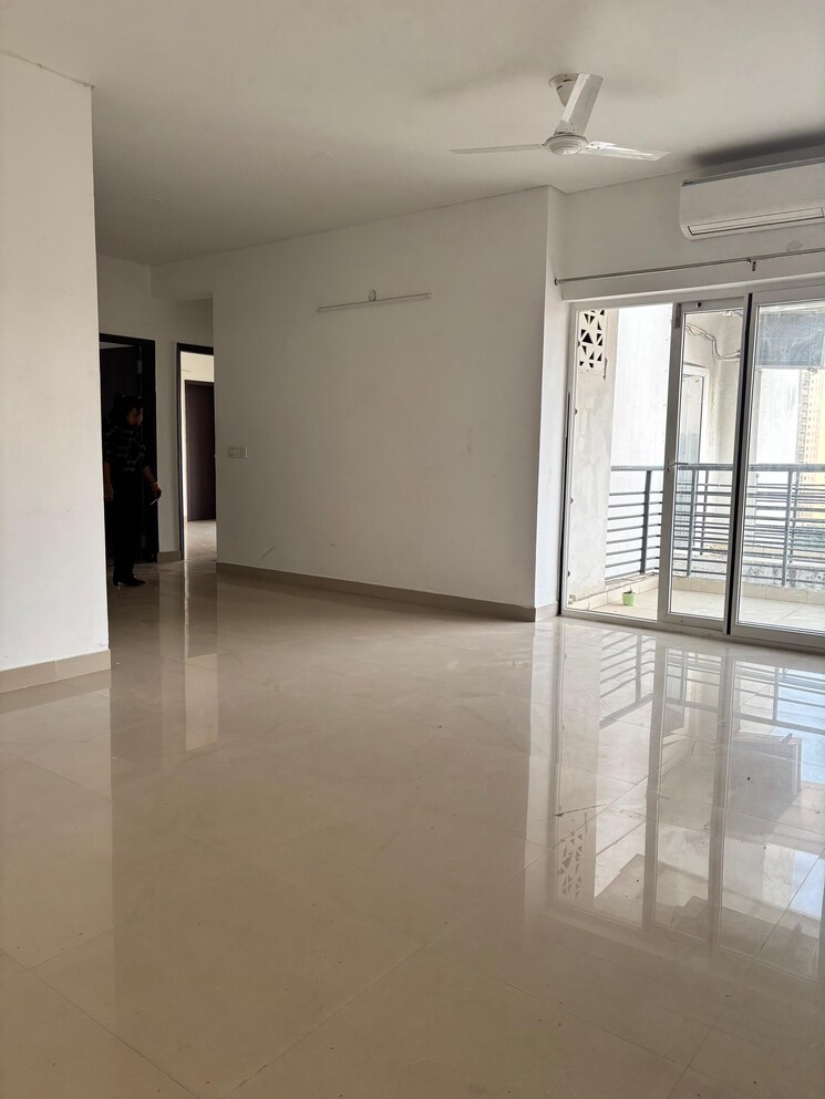 Room, spaze-privy-at4 3 Bedroom 2070 Sq.Ft. Apartment In Sector 84 Gurgaon 9391626