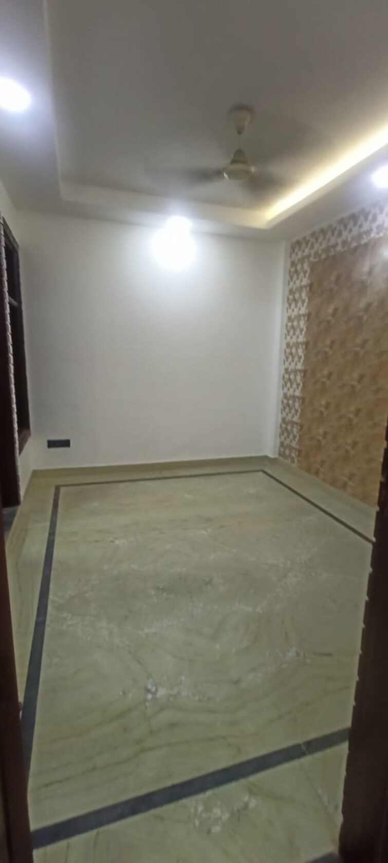 Cover Image, govindpuri 2 Bedroom 700 Sq.Ft. Builder Floor In Govindpuri Delhi 9391606