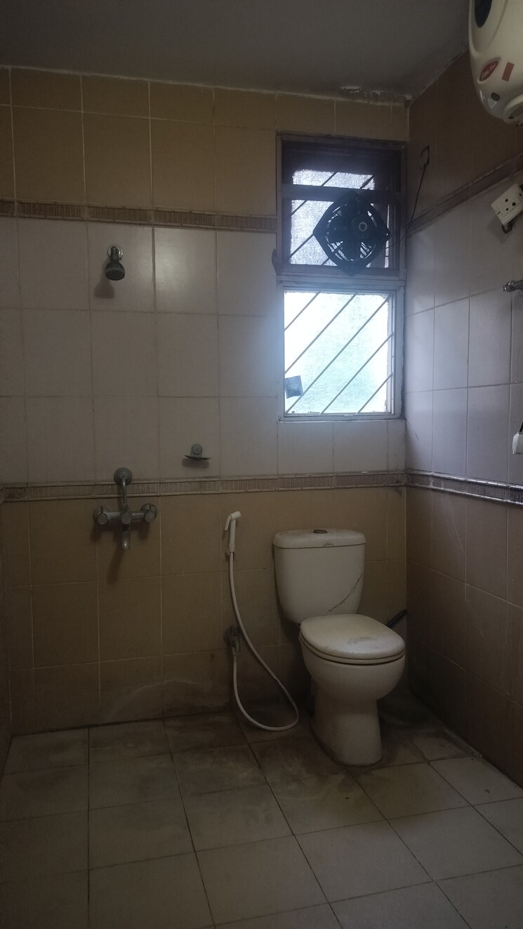 Bathroom, jubilee hills 4 Bedroom 5000 Sq.Ft. Apartment In Jubilee Hills Hyderabad 9391619