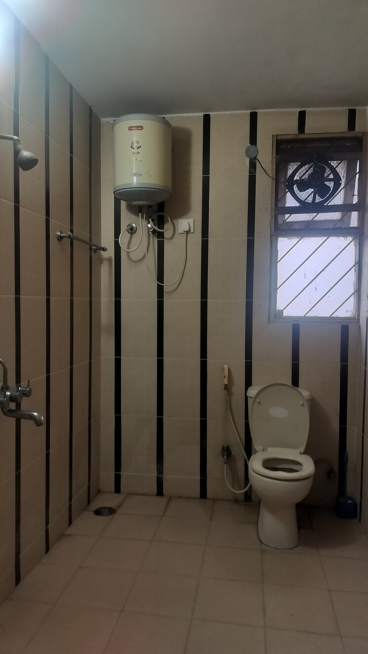 Bathroom, jubilee hills 4 Bedroom 5000 Sq.Ft. Apartment In Jubilee Hills Hyderabad 9391619