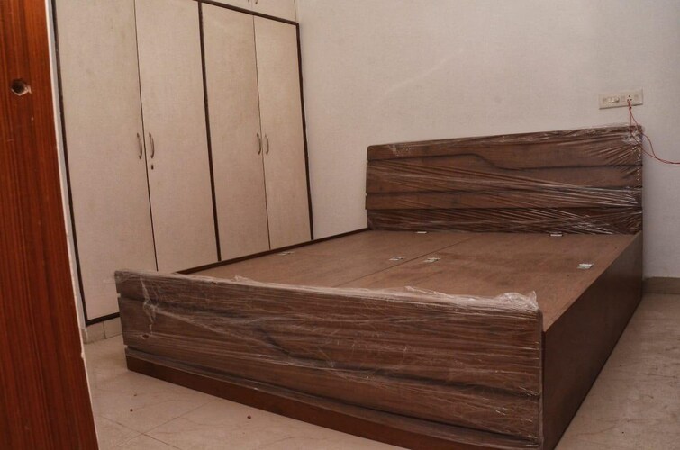 Cover Image, chattarpur 3 Bedroom 135 Sq.Yd. Builder Floor In Chattarpur Delhi 9391636