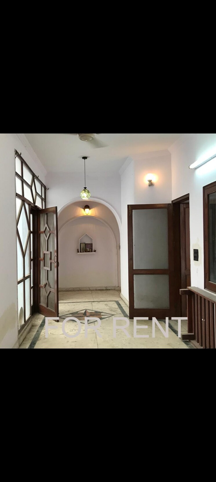 Living Room, rwa-apartments 3 Bedroom 202 Sq.Mt. Independent House In Sector 31 Noida 9391684