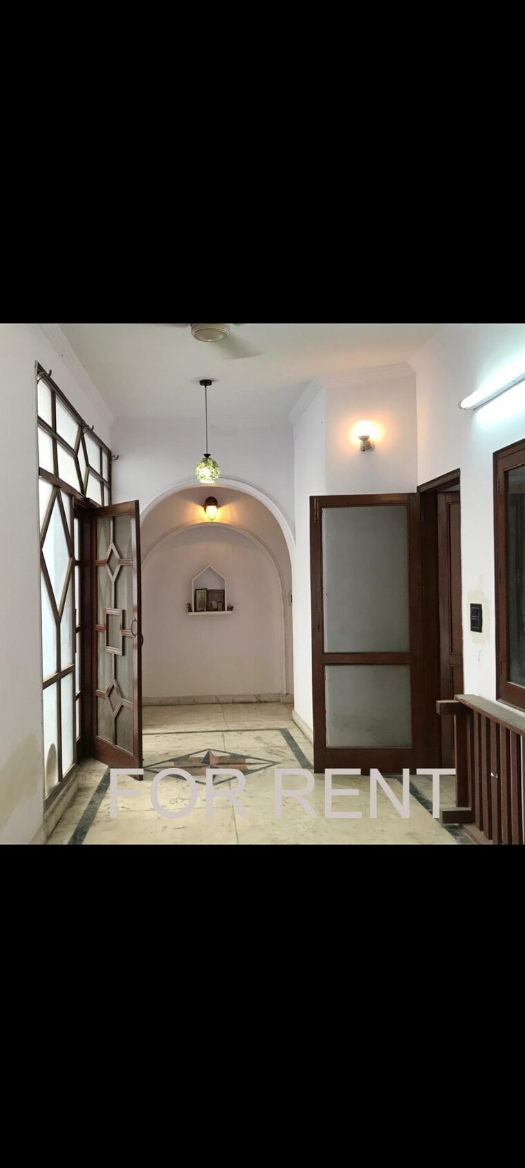 Living Room, rwa-apartments 3 Bedroom 202 Sq.Mt. Independent House In Sector 31 Noida 9391684