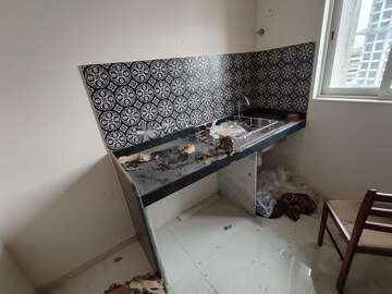 Furnished Amenities in 1 BHK Apartment at Lodha Amara, Kolshet Road – for Rent