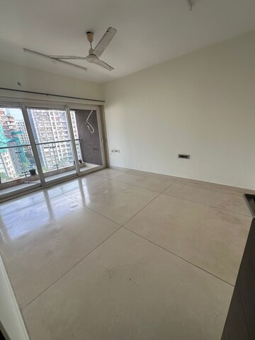 Bedroom in 3 BHK Apartment at RNA Continental, Chembur – for Rent