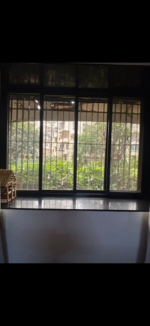 Room in 1 BHK Apartment at Nishigandha CHS Mahim, Mahim – for Rent