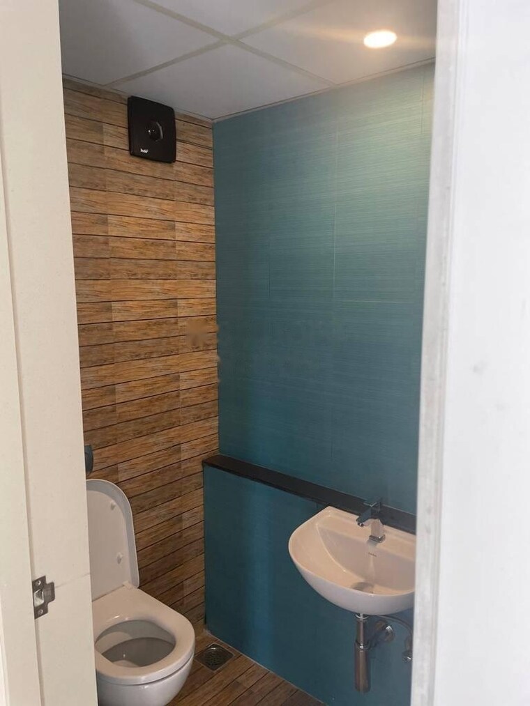 Bathroom, lodha-quality-home-tower-2 1 Bedroom 317 Sq.Ft. Apartment In Majiwada Thane 9391841