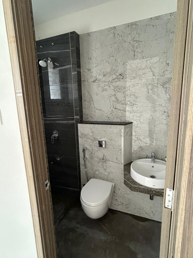 Bathroom, sarsan-nancy-hillview 3 Bedroom 1036 Sq.Ft. Apartment In Baner Pune 9391899