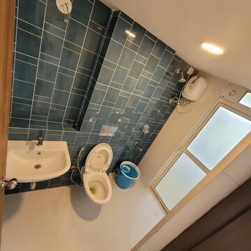 2 BHK Apartment For Rent in Lodha Amara, Kolshet Road