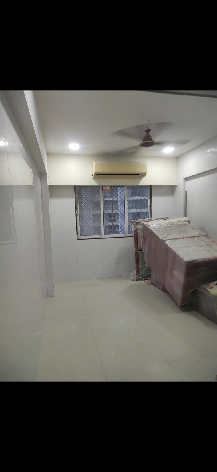 Living Room, lodha-vista 1 Bedroom 400 Sq.Ft. Apartment In Lower Parel Mumbai 9391944