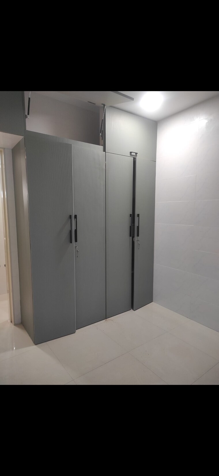 Room, lodha-vista 1 Bedroom 400 Sq.Ft. Apartment In Lower Parel Mumbai 9391944