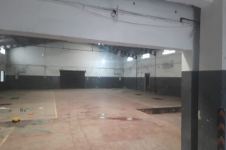  Parking, pace city 2 Commercial Warehouse 6000 Sq.Ft. In Pace City 2 Gurgaon 9392010