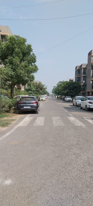 Parking in 1 BHK Apartment at Sector 10 Greater Noida – for Sale