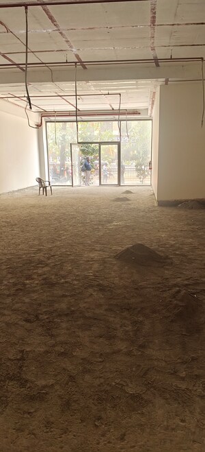  Shop For Rent in Chembur