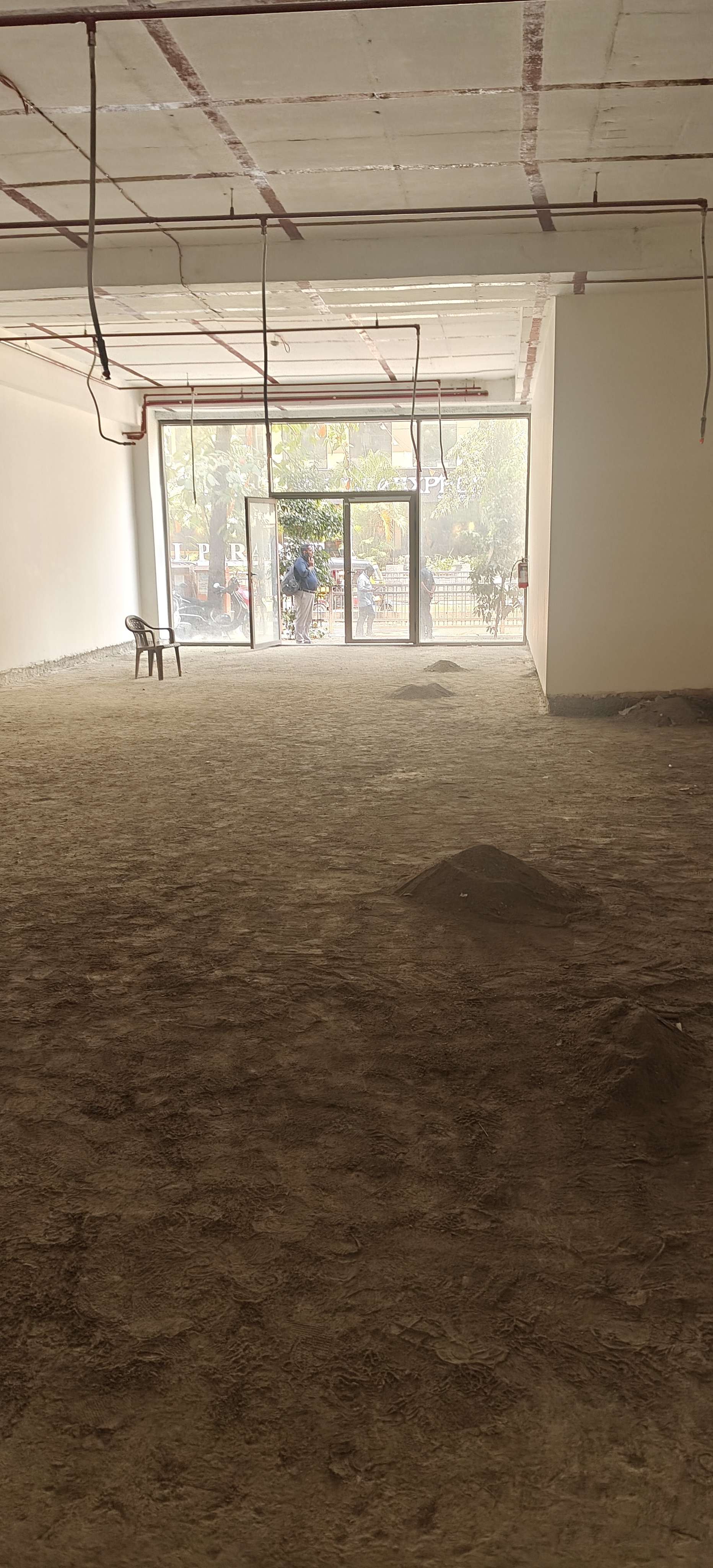 Retail Shop For Rent in Chembur