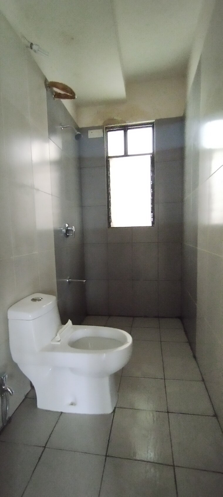 Bathroom, nanded-asawari 3 Bedroom 1353 Sq.Ft. Apartment In Nanded Pune 9392014