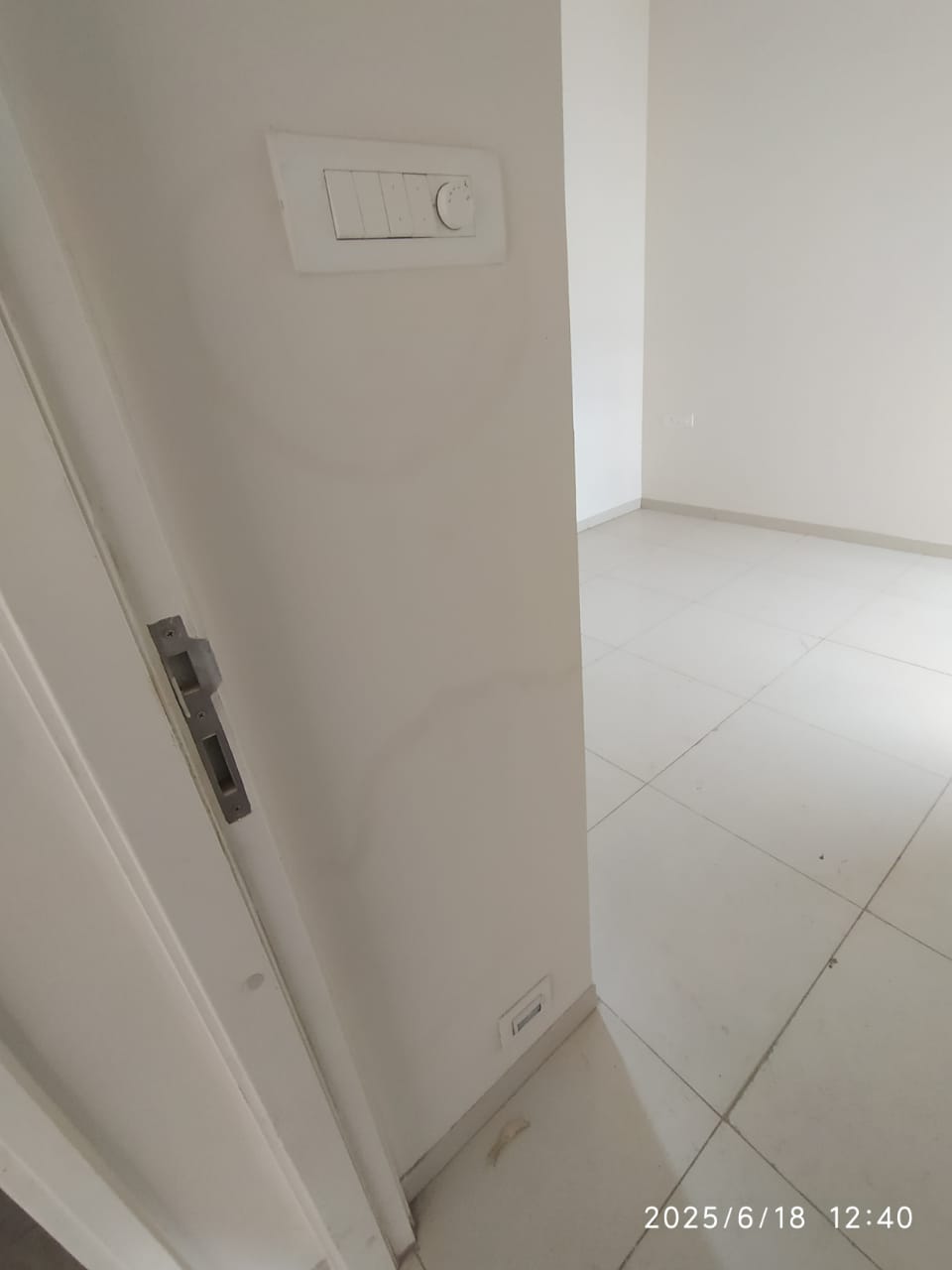 2 BHK + Pooja Room Apartment For Rent in Godrej Green Vistas