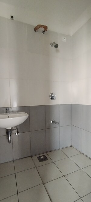 Bathroom in 3 BHK Apartment at Nanded Asawari, Nanded – for Rent