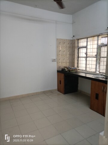 Room in 1 BHK Villa at Karve Nagar – for Rent