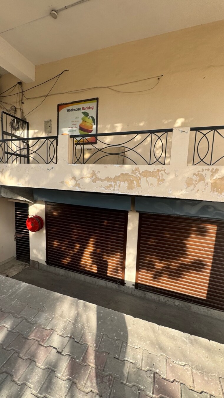 Exterior View, hambran road Commercial Showroom 1000 Sq.Ft. In Hambran Road Ludhiana 9392042