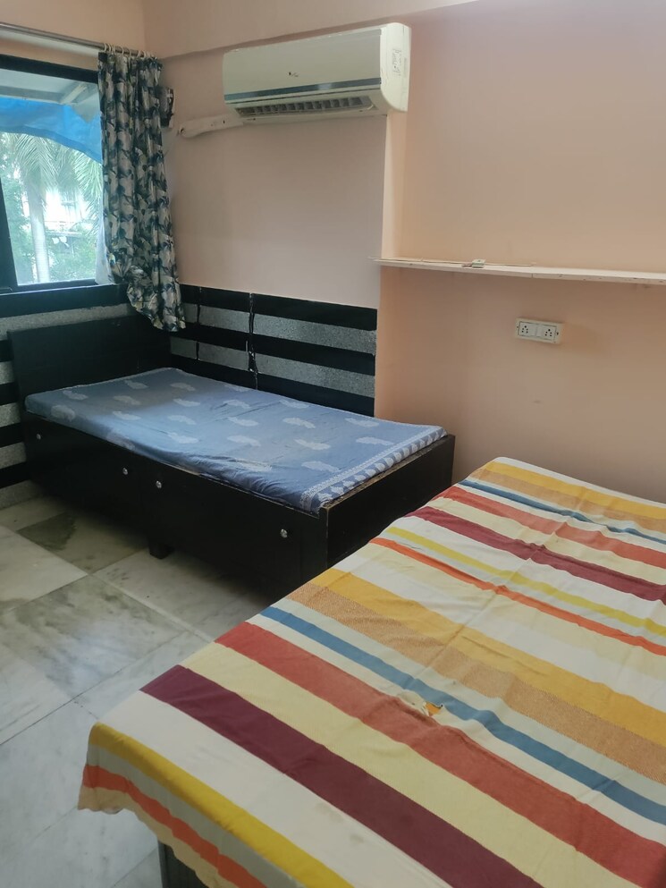 Bedroom, vile-parle-mahaveer 1 Bedroom 430 Sq.Ft. Apartment In Vile Parle West Mumbai 9392117