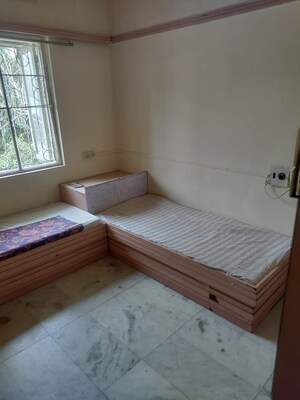 Room in 1 BHK Apartment at Vile Parle Mahaveer, Vile Parle West – for Rent