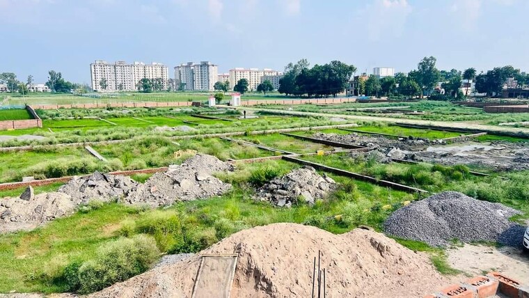 Garden, chinhat  150000 Sq.Ft. Plot In Chinhat Lucknow 9392089