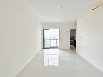 Room in 1 BHK Apartment at Runwal My City Phase II Cluster 05, Dombivli East – for Rent