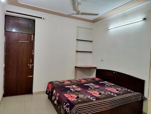 Bedroom in 1 RK Builder Floor at Super Mart 1, Sector 27 – for Rent